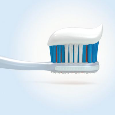 Elmex Caries Protection Whitening Zubní pasta 3 x 75 ml