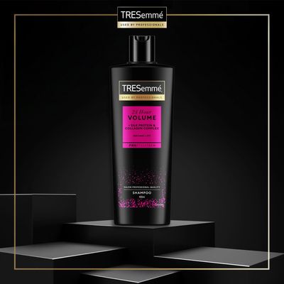 TreSemmé 24h Volume Šampon pro větší objem 400 ml