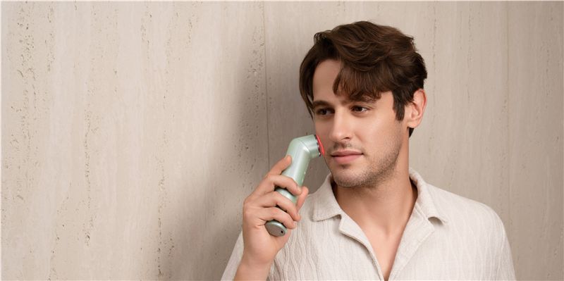 Nanoleaf 6-in-1 Light Therapy Wand, Světelná terapeutická hůlka, green