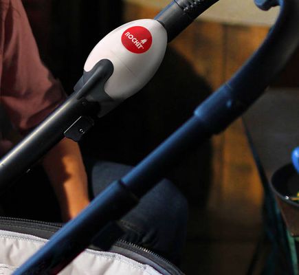 Rockit Přenosné houpadlo kočárku