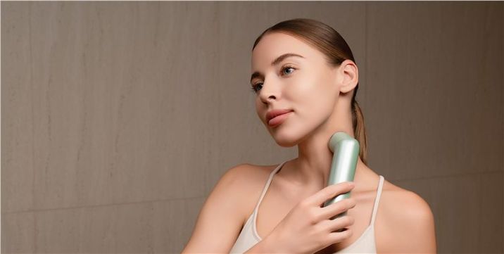 Nanoleaf 6-in-1 Light Therapy Wand, Světelná terapeutická hůlka, green