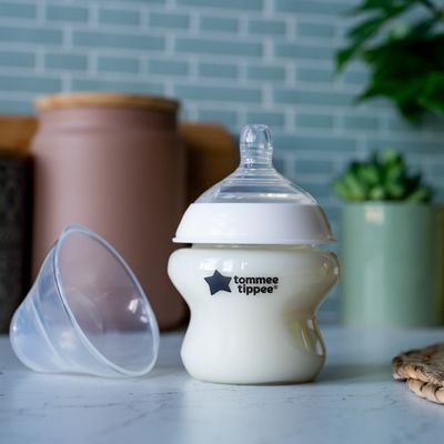 Tommee Tippee CTN Kojenecká Lahev ANTI-COLIC Pomalý Průtok 0m+ 150 ml