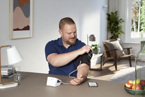 Omron M2 Intelli IT s bluetooth připojením