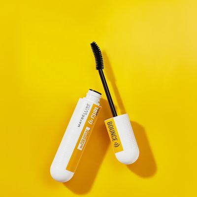 Maybelline New York Colossal Curl Bounce řasenka pro objem a natočení řas 10 ml