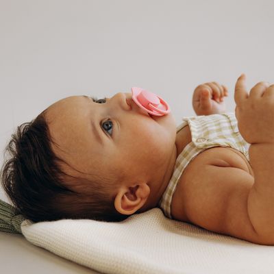 LOVI Dudlík silikonový dynamický PRIME Tutti Frutti 18m+ Peony Pink 3 ks