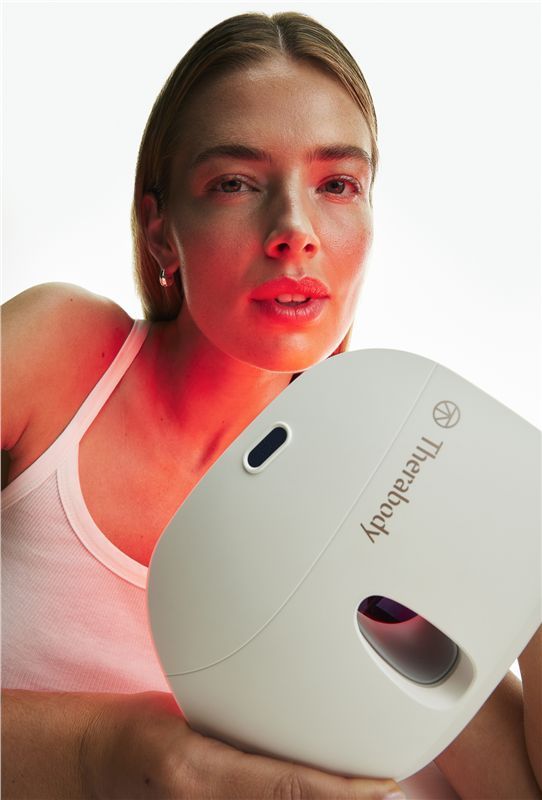 Therabody TheraFace Mask Glo, obličejová LED maska