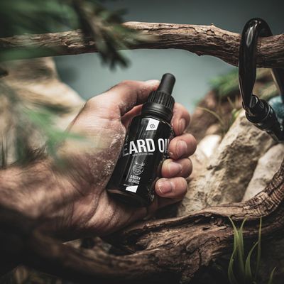Angry Beards Beard Oil Olej na vousy Christopher the Traveller 30 ml