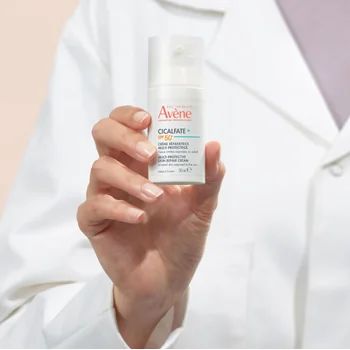Avène Cicalfate+, Ochranný obnovovující krém SPF50+, 30 ml
