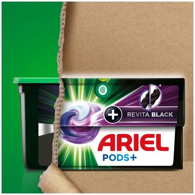 Ariel kapsle Black na praní 26 ks