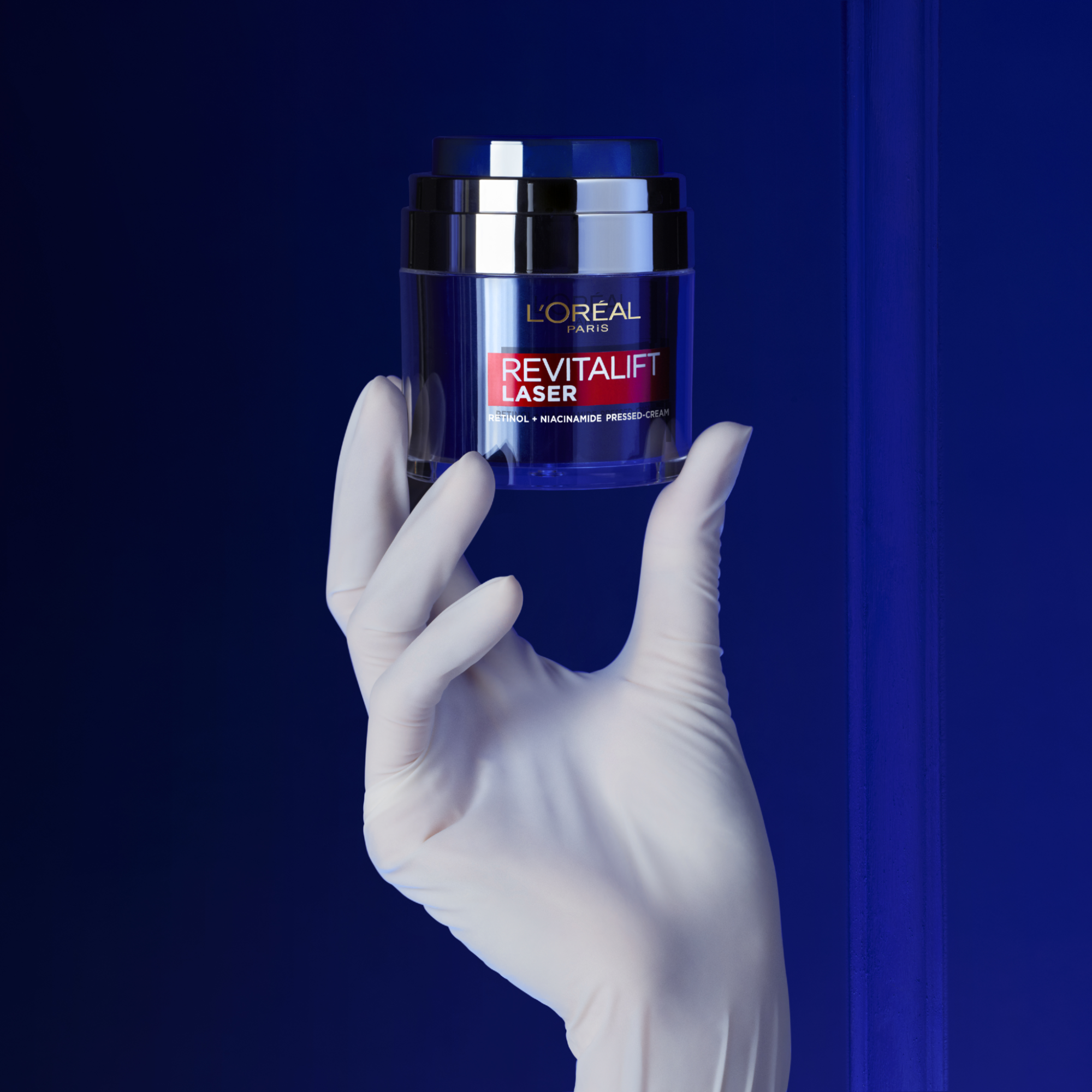 L'Oréal Paris Revitalift Laser Renew Retinol + Niacinamid noční Pressed Cream s retinolem 50 ml