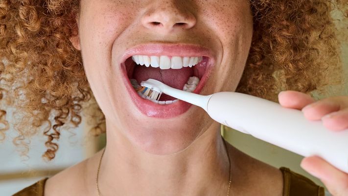 Philips Sonicare A3 Premium All-in-One HX9092/87 bílá 2 ks