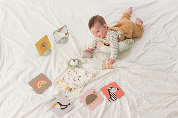 Taf Toys Sada hraček Hello Baby