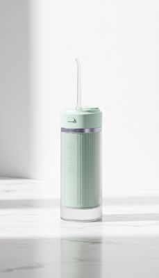 Be Lucent Pulse Water Flosser, mint green