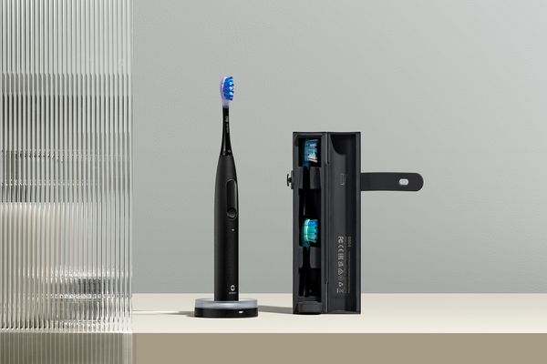 Oclean X Ultra S Black sonický kartáček, černý