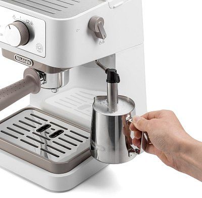 DeLonghi Stilosa EC260 W pákový kávovar bílý