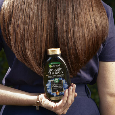 Garnier Botanic Therapy Magnetic Charcoal očisťující šampon 250 ml