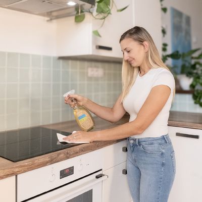 Tierra Verde Čistič kuchyně s BIO silicí citronové trávy (rozprašovač) 750 ml