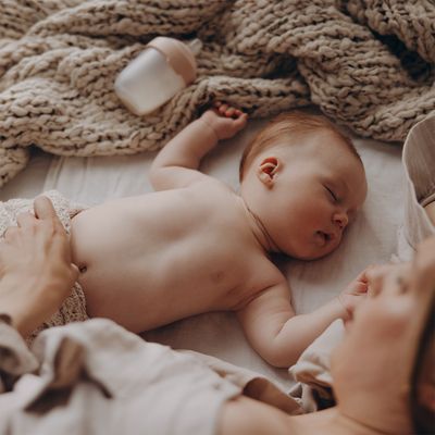 LOVI kojenecká láhev MAMMAFEEL 0m+, barva béžová 150 ml