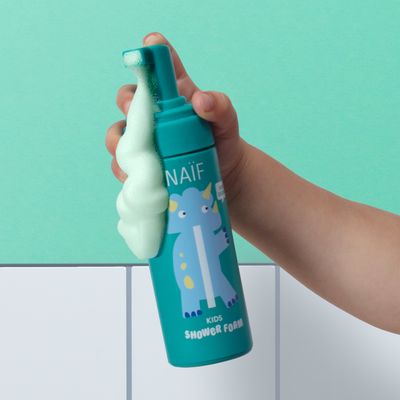 NAÏF Barevná sprchová pěna 150 ml