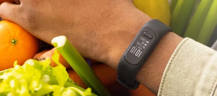 Garmin Monitorovací náramek vívosmart® 5, Black, velikost S/M