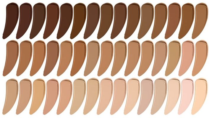 NYX Professional Makeup Born To Glow Naturally Radiant Foundation - Tekutý rozjasňujcí makeup - 6.3 Warm Vanilla 30 ml