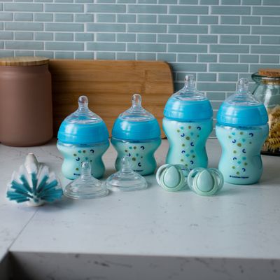 Tommee Tippee CTN ADVANCED ANTI-COLIC Novorozenecký Starter Kit, Modrá