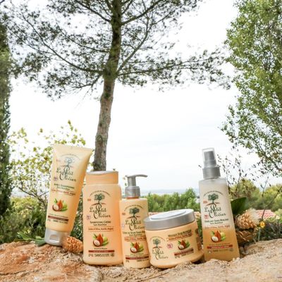Le Petit Olivier Vyživující bezoplachový kondicionér pro suché a poškozené vlasy 150 ml