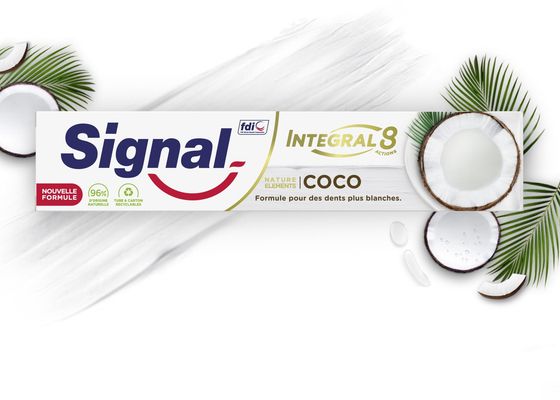 Signal Nature Elements Integral 8 Coco White Zubní pasta 75 ml