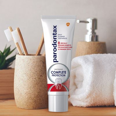 Parodontax Kompletní ochrana Whitening Zubní pasta 75 ml