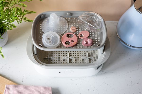 Tommee Tippee Made for Me™ Nositelná odsávačka mateřského mléka single