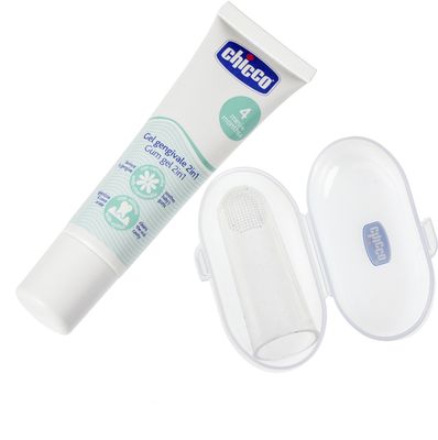 Chicco Set zubní uklidňující gel a kartáček na prst s pouzdrem 4m+