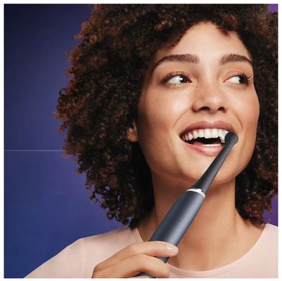 Oral-B iO Series Ultimate Clean kartáčkové hlavy, černé 6 ks
