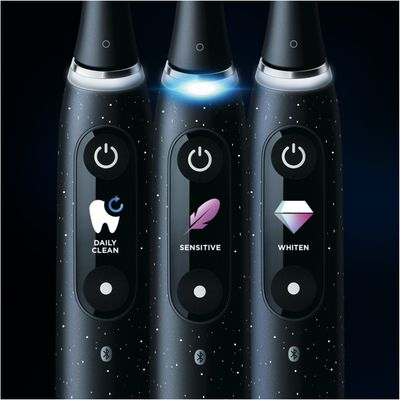Oral-B iO 10 černý elektrický zubní kartáček