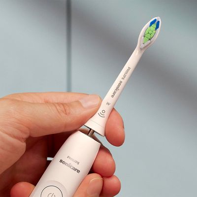 Philips Sonicare Optimal White HX6068/87 NH 8 ks