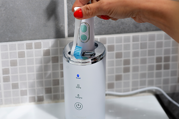 Concept ZK4040 Sonický zubní kartáček s UV sterilizátorem Perfect smile