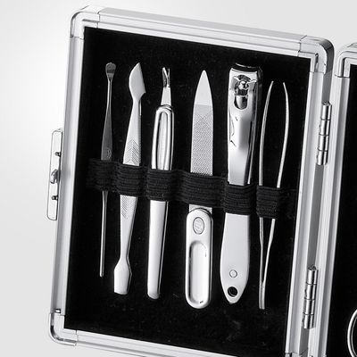 Three Seven Corporation Manikurní set KUFŘÍK silver-11 nástrojů
