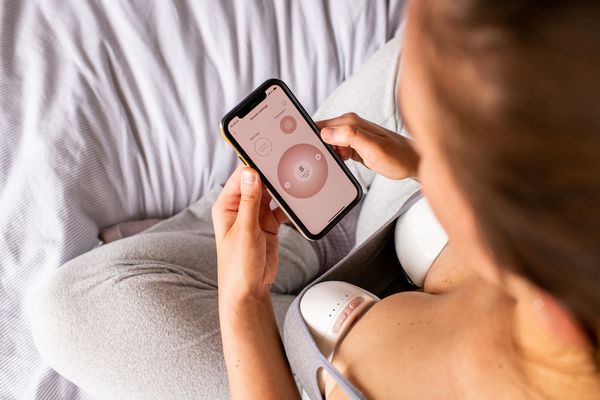 Tommee Tippee Made for Me™ Nositelná odsávačka mateřského mléka single