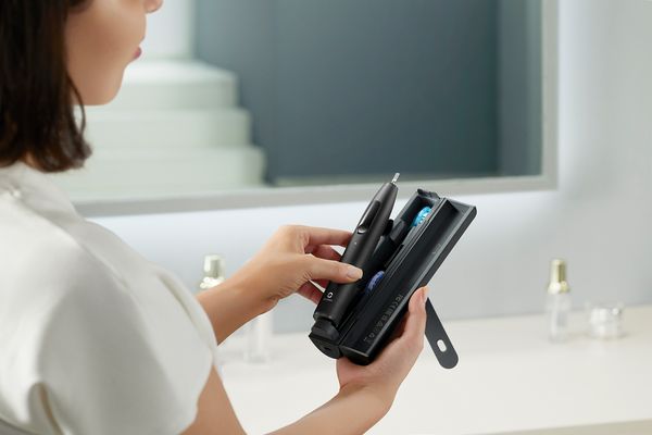 Oclean X Ultra S Black sonický kartáček, černý