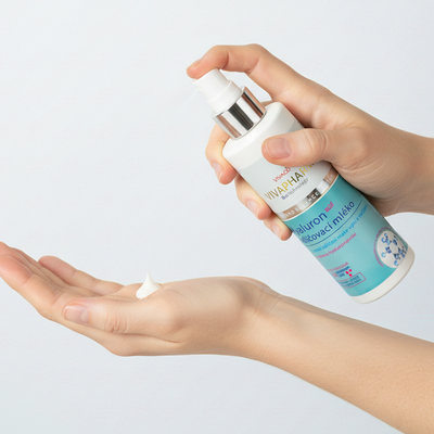 VivaPharm Odličovací mléko s kyselinou hyaluronovou 200 ml