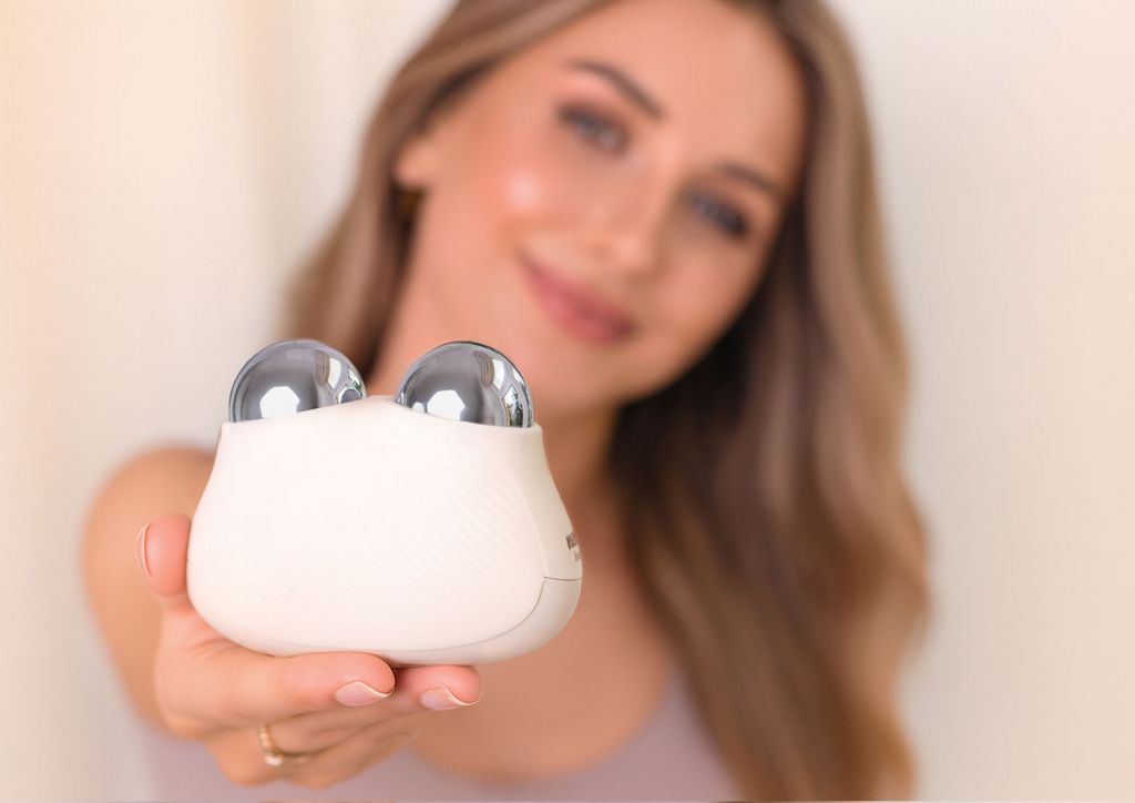 Neno Beauty Masážní přístroj na obličej s technologií EMS a funkcí termoterapie Naya