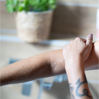 Lobey Tělový peeling s AHA kyselinami 200 ml