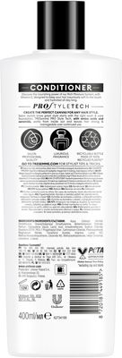 TreSemmé Rich Moisture Hydratační kondicionér s vitaminem E 400 ml