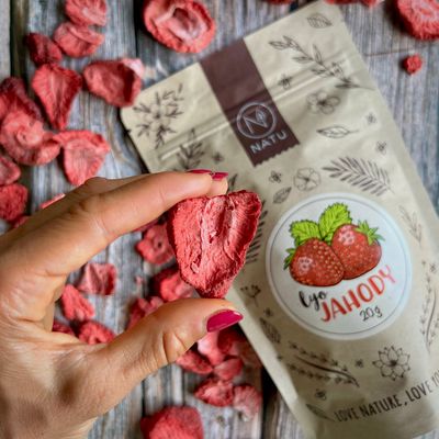 Natu Lyofilizované jahody plátky 20 g