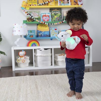 Bright Starts Hračka plyšová hudební svítící Hug-a-bye Baby™ sloník 0m+