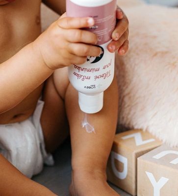 Lobey Tělové mléko pro miminka 200 ml