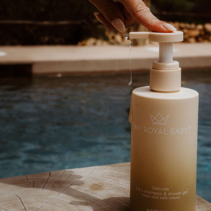 MyRoyalBaby Jemný šampon a sprchový gel 2v1, 380 ml