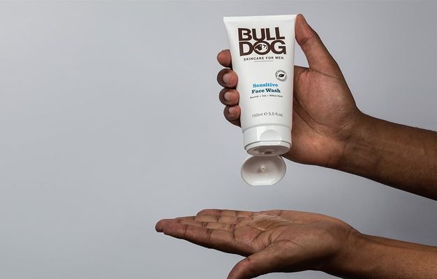 Bulldog Sensitive Face Wash čisticí gel pro citlivou pleť 150 ml