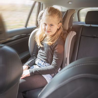 Petite&Mars Autosedačka Elite Fix Pro i-Size Grey Air