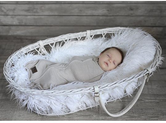 Sleepee Zavinovačka First Step Swaddle s čepičkou zdarma Eukalyptus