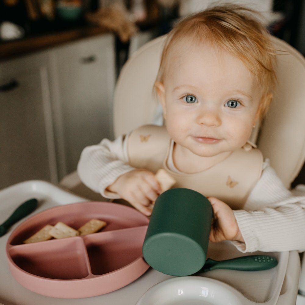 Petite&Mars PETITE&MARS Talířek silikonový dělící kulatý Take&Match Intense Ochre 6m+